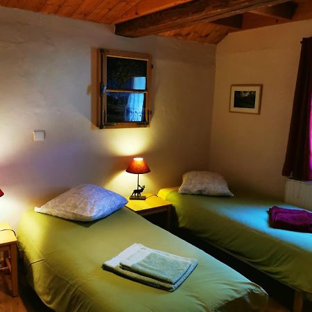 Gite D'Etape Auberge De L'Ardoisiere Жозьє Екстер'єр фото