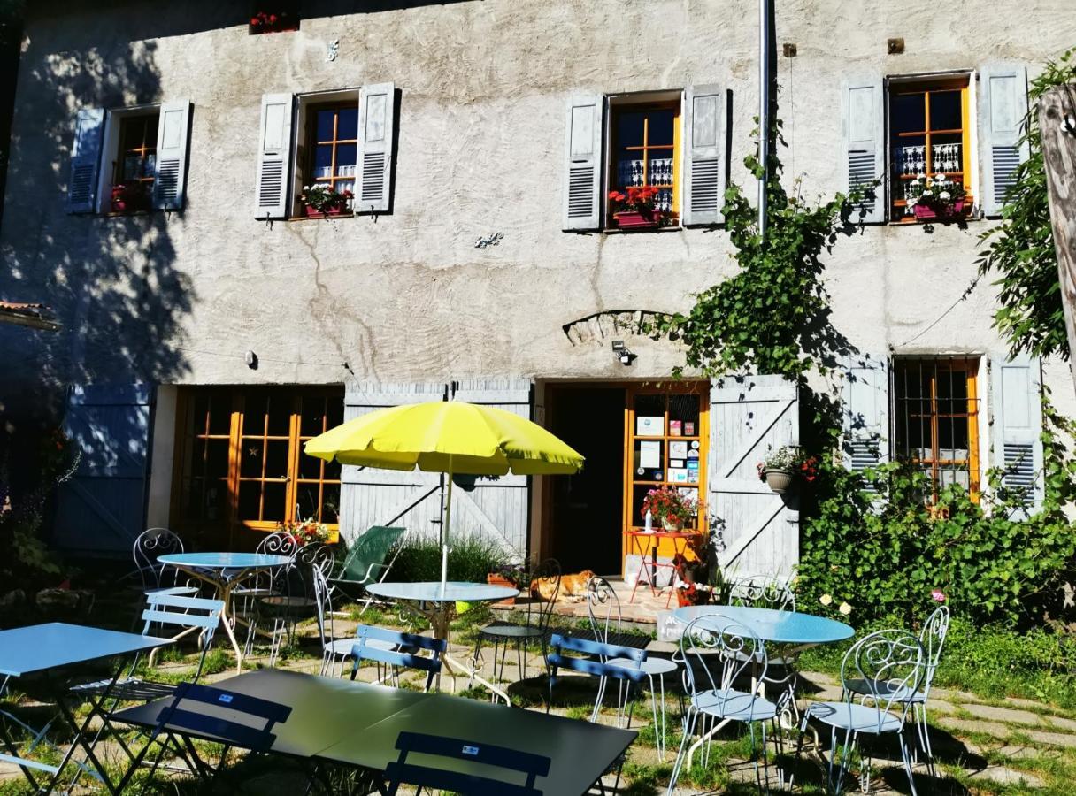 Gite D'Etape Auberge De L'Ardoisiere Жозьє Екстер'єр фото