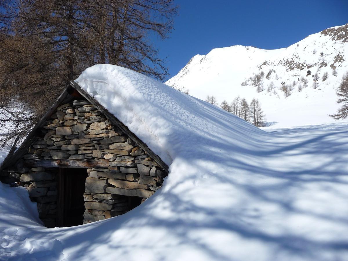 Gite D'Etape Auberge De L'Ardoisiere Жозьє Екстер'єр фото